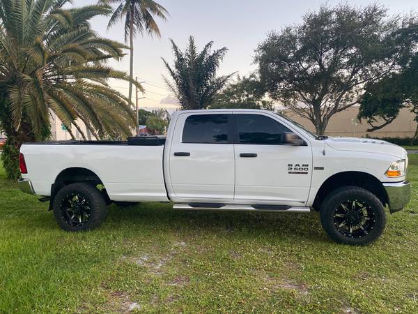 2012 RAM 2500 LIFTED CREW CAB - cars & trucks - by dealer - vehicle... for sale in Fort Lauderdale, FL – photo 3