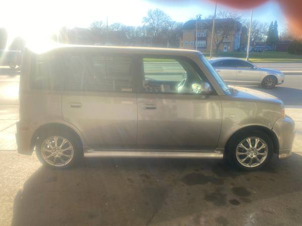 2005 SCION xB - cars & trucks - by dealer - vehicle automotive sale for sale in MILWAUKEE WI 53209, WI – photo 5