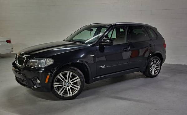 2011 BMW X5 - Financing Available! - cars & trucks - by dealer -... for sale in Glenview, IL – photo 2