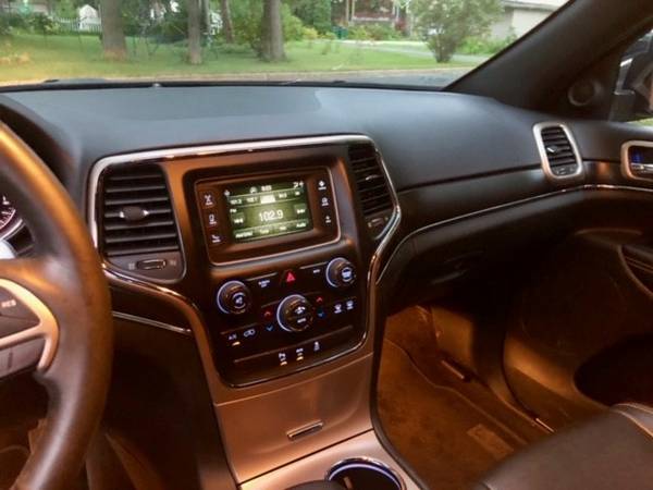 2015 Jeep Grand Cherokee Limited 4x4 for sale in Minneapolis, MN – photo 11