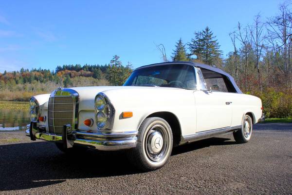 Lot 136 - 1966 Mercedes 250 SE Cabriolet Lucky Collector Car Auction for sale in Other, FL – photo 10