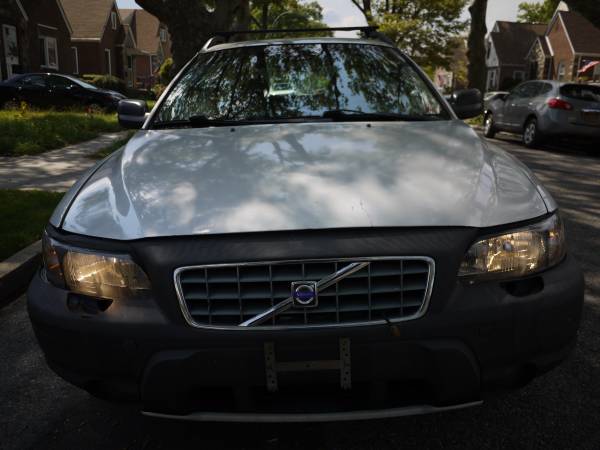 2003 Volvo XC70 2.5T Wagon for sale in Flushing, NY – photo 2