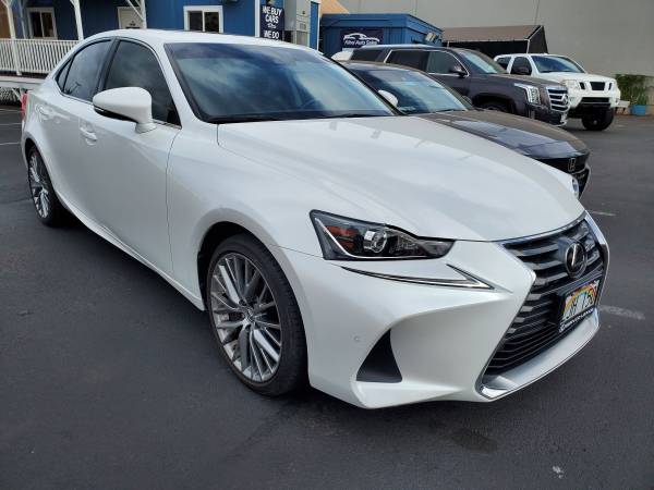 LIKE NEW W/ONLY 12K MILES! 2018 Lexus IS 300 - - by for sale in Kihei, HI – photo 5
