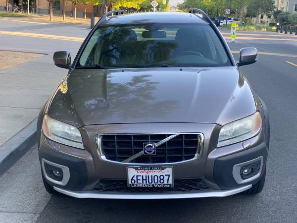 2008 Volvo XC70 AWD - Clean title for sale in Cupertino, CA – photo 2