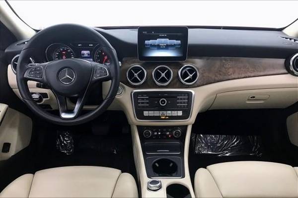 2018 Mercedes-Benz GLA GLA 250 - EASY APPROVAL! - - by for sale in Honolulu, HI – photo 15
