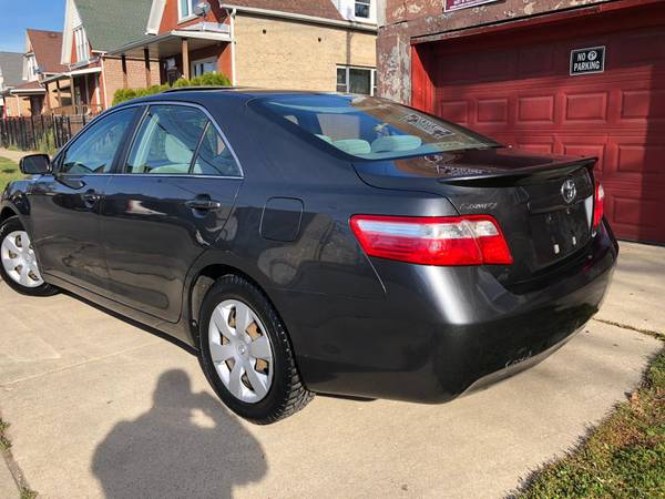 2009 toyota Camry LE - cars & trucks - by owner - vehicle automotive... for sale in Chicago, IL – photo 10