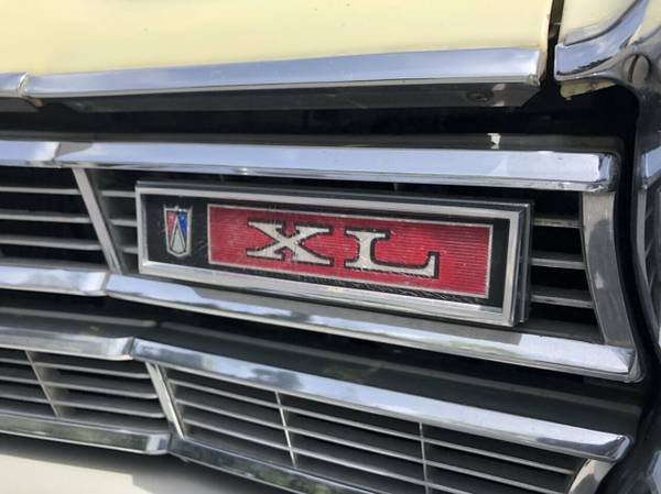 1967 Ford ltd Yellow - - by dealer - vehicle for sale in Johnstown , PA – photo 12