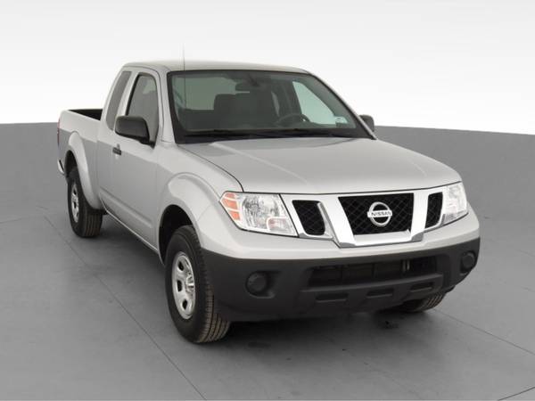 2017 Nissan Frontier King Cab S Pickup 2D 6 ft pickup Silver -... for sale in Greenville, SC – photo 16