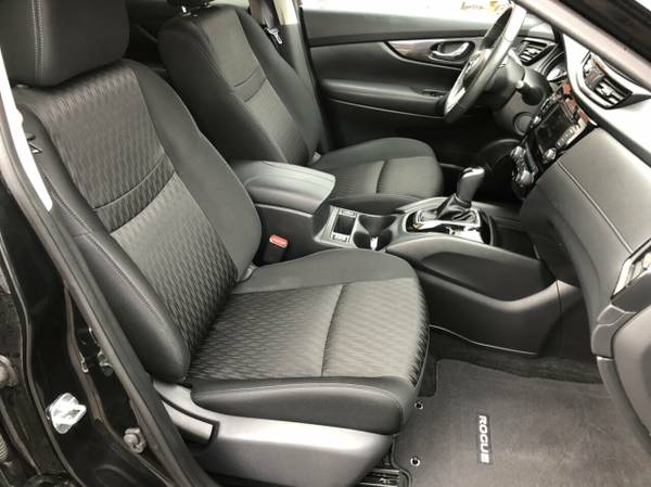 2018 Nissan Rogue All Wheel Drive Magnetic Bla for sale in Johnstown , PA – photo 12