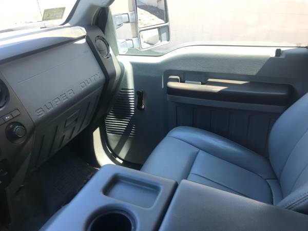2012 Ford F-250 Crew Cab V8 Auto 8ft Bed Ladder Racks - cars & for sale in Johnston, RI – photo 18