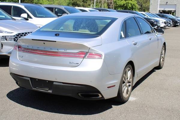2013 Lincoln MKZ Base - - by dealer - vehicle for sale in Fort Mill, NC – photo 4