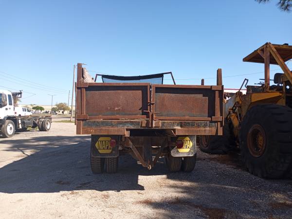 Ford F700 Dual Rear Wheel Dump, 7.0L V8 Gas, 5 Speed 15'7"X7'7"Body... for sale in Clearwater, FL – photo 6