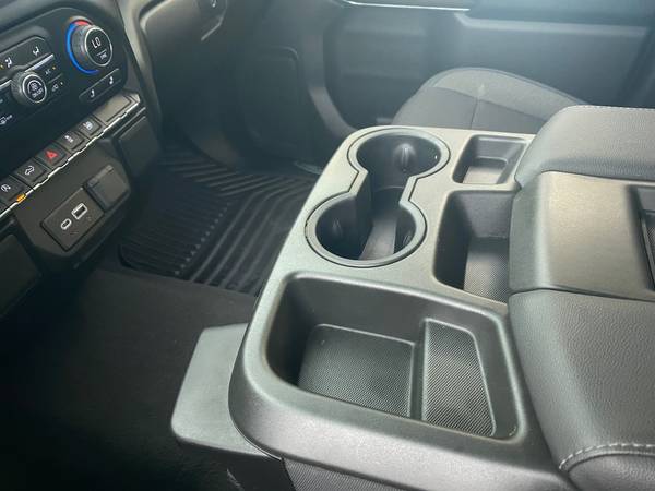 2019 Chevy Chevrolet Silverado 1500 Crew Cab LT Pickup 4D 5 3/4 ft -... for sale in Fort Lauderdale, FL – photo 21