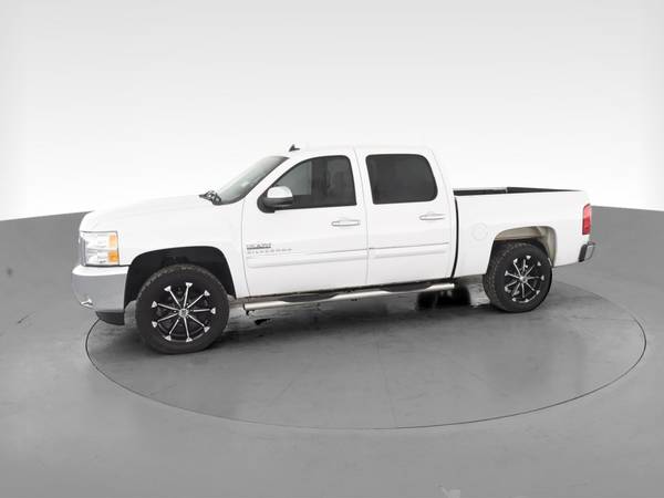 2012 Chevy Chevrolet Silverado 1500 Crew Cab LT Pickup 4D 5 3/4 ft -... for sale in Harker Heights, TX – photo 4