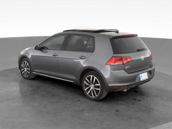2017 VW Volkswagen Golf TSI SE Hatchback Sedan 4D sedan Gray -... for sale in Fort Collins, CO – photo 7
