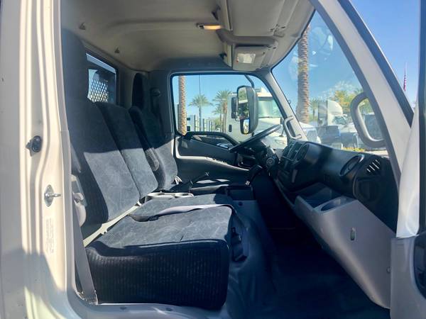 2015 HINO 195 18FT FLATBED LOW MILES for sale in Phoenix, AZ – photo 8