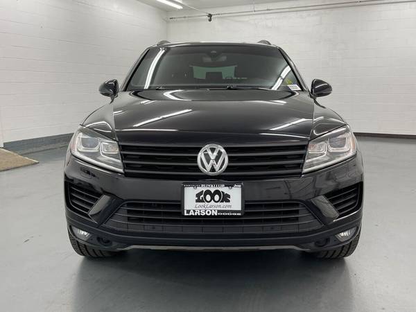 2017 Volkswagen Touareg V6 - cars & for sale in PUYALLUP, WA – photo 8