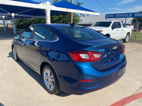 2019 Chevrolet Cruze LT - - by dealer - vehicle for sale in Burleson, TX – photo 7