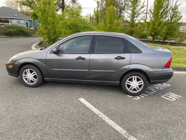 2002 ford focus manual 5spd gas saver for sale in Ukiah, CA – photo 3