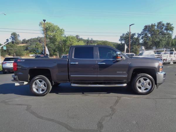 PRE-OWNED 2015 CHEVROLET SILVERADO 2500HD BUILT AFTER AUG 14 LTZ for sale in Jamestown, CA – photo 5