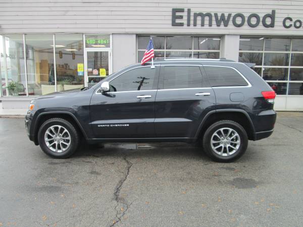 2015 JEEP CHEROKEE LATITUDE FWD ONLY 69930 MILES LOADED - cars &... for sale in East Providence, RI – photo 2