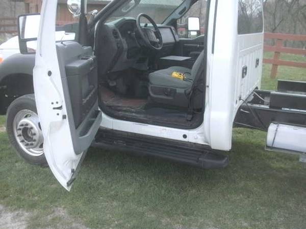 2011 Arizona Ford F550 4x4 dump - - by dealer for sale in Spring Grove, WI – photo 15
