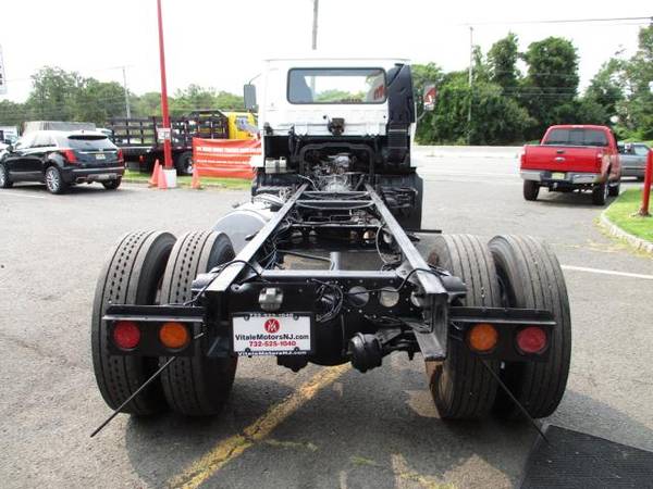 2009 Nissan UD2600 CAB CHASSIS ** DUMP TRUCK AVAILAVLE ** - cars &... for sale in south amboy, FL – photo 5