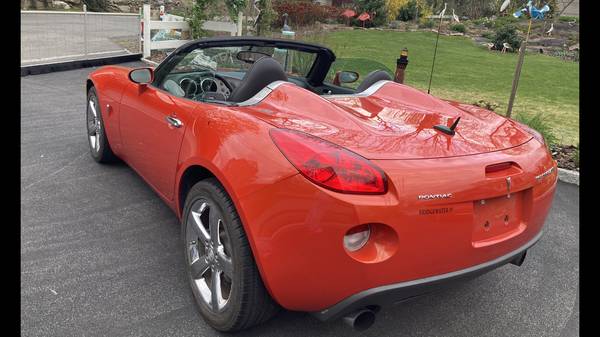 2008 Pontiac Solstice GXP - Low Miles ! for sale in Bronxville, NY – photo 10