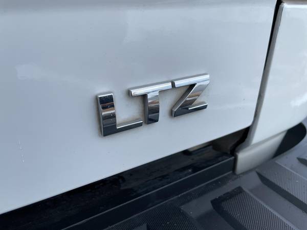 2017 Chevy Chevrolet Silverado 1500 LTZ pickup Summit White - cars & for sale in Jerome, ID – photo 9