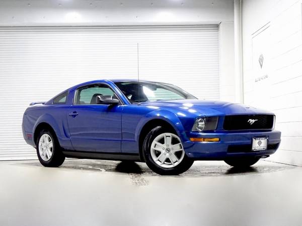 2006 Ford Mustang V6 !!Bad Credit, No Credit? NO PROBLEM!! - cars &... for sale in WAUKEGAN, IL