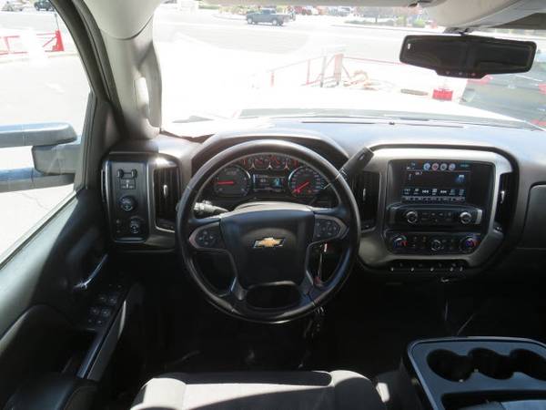 2019 Chevy Chevrolet Silverado 2500HD LT pickup Summit White - cars for sale in Santa Fe, NM – photo 3