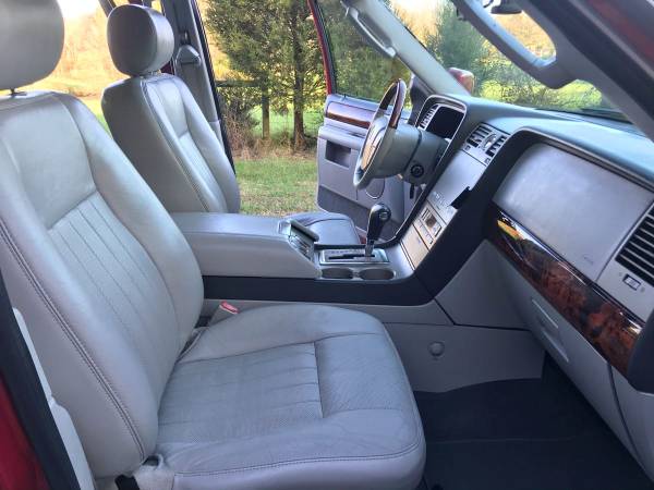 2006 Lincoln Navigator _____ 73k miles - cars & trucks - by owner -... for sale in Lexington, NC – photo 13