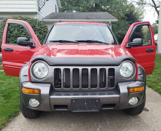 Fun 2003 Jeep Liberty Sport for sale in Erie, PA – photo 2