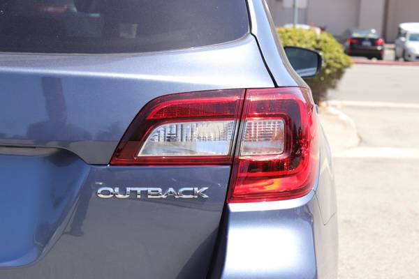 2018 Subaru Outback 2 5i Sport Utility suv Twilight Blue Metallic for sale in Colma, CA – photo 8