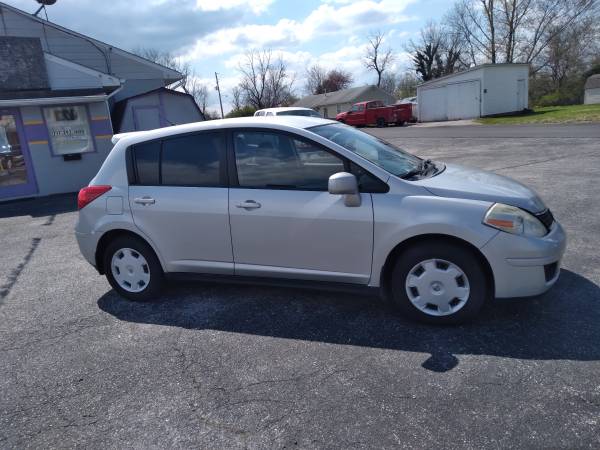 2008 Nissan Versa S, 6speed, New Inspection, Awesome MPG - cars & for sale in Dover, PA – photo 2