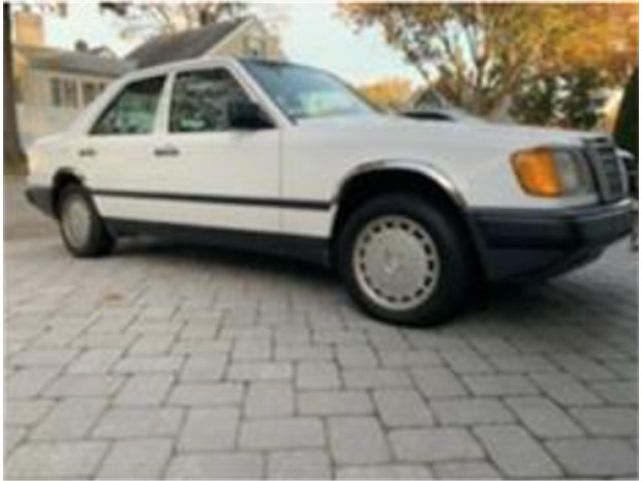 1987 Mercedes-Benz 260 for sale in Maywood, NJ – photo 2