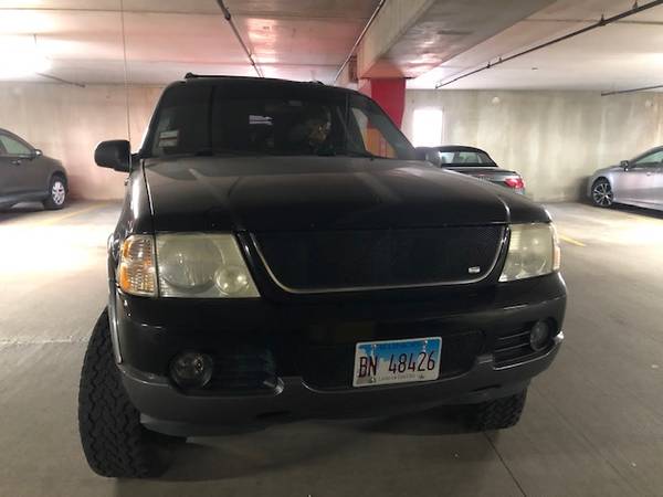 2005 Ford Explorer - cars & trucks - by owner - vehicle automotive... for sale in Des Plaines, IL – photo 4