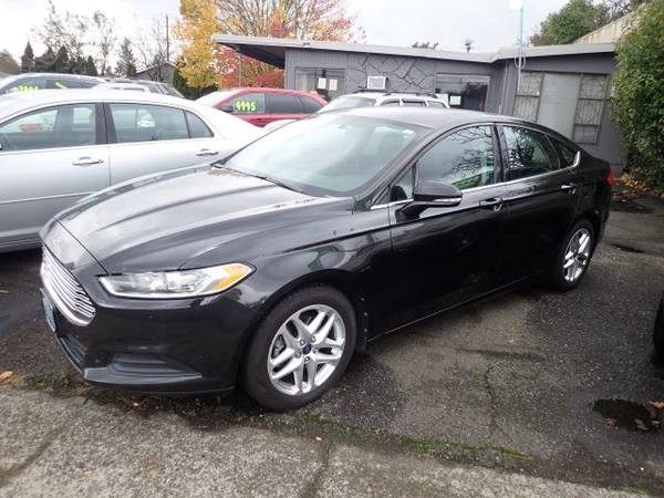 2013 Ford Fusion SE - cars & trucks - by dealer - vehicle automotive... for sale in Portland, OR – photo 4