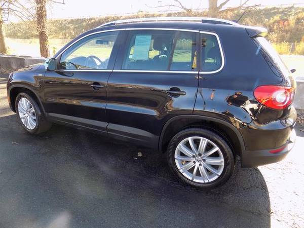 2010 Volkswagen Tiguan AWD 4dr Wolfsburg - cars & trucks - by dealer... for sale in Norton, OH – photo 7