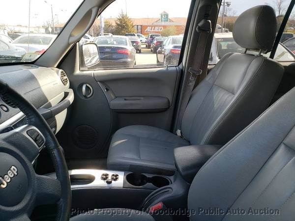 2005 Jeep Liberty 4dr Limited Silver - - by for sale in Woodbridge, District Of Columbia – photo 8