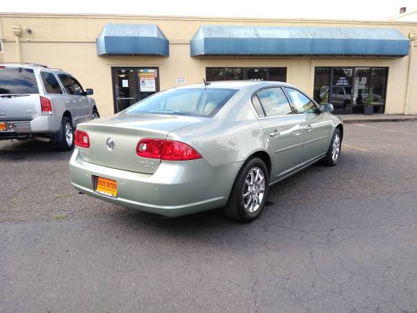 2007 BUICK LUCERNE CXL / V8 / LOADED / WHEELS - cars & trucks - by... for sale in Eugene, OR – photo 4