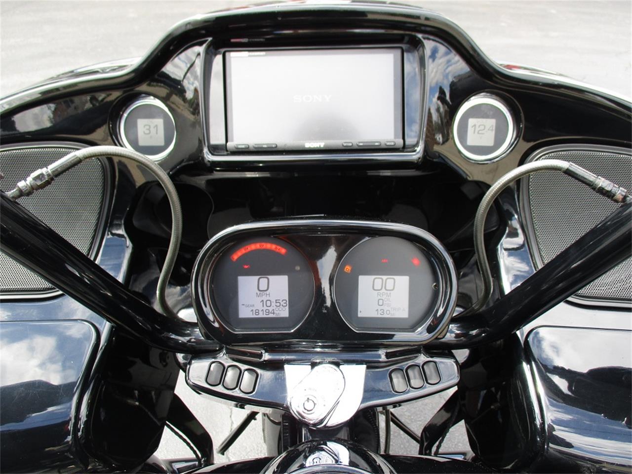 2015 Harley-Davidson FLTRXS for sale in Sterling, IL – photo 27