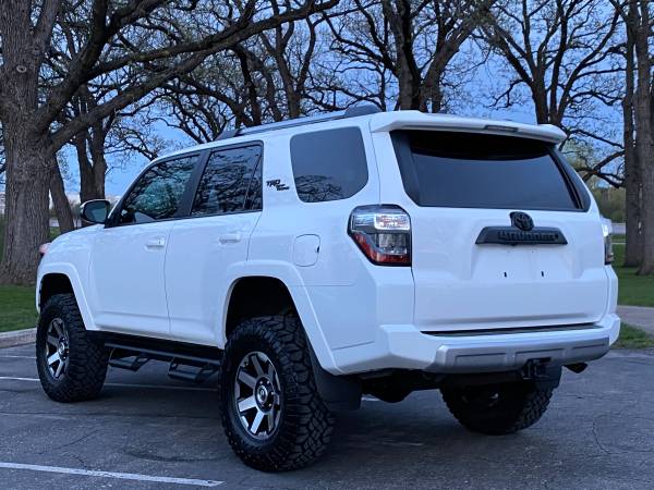 2018 TOYOTA 4RUNNER TRD OFF ROAD PREMIUM 4X4 - - by for sale in Shakopee, MN – photo 8