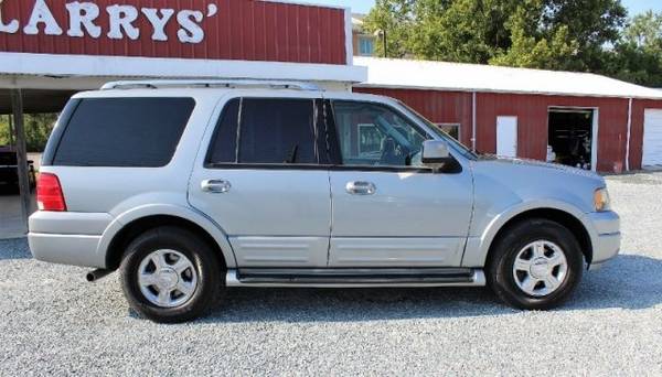 2006 Ford Expedition 4dr Limited 4WD with LATCH system on rear... for sale in Wilmington, NC – photo 8