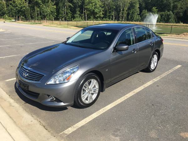 2015 Infinity Q40 93 mi, Excellent shape! Make an offer! for sale in Matthews, NC – photo 2