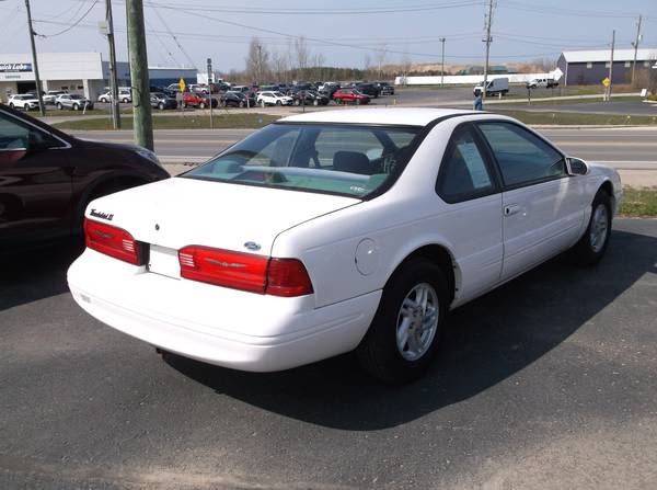 1996 Ford Thunderbird LX for sale in Charlevoix, MI – photo 4