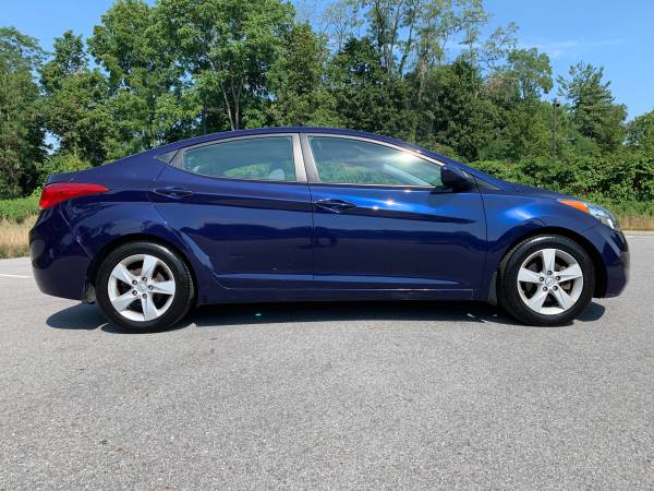 RUNS EXCELLENT ★ 2013 HYUNDAI ELANTRA GLS / 5 Speed Manual - cars &... for sale in Poughkeepsie, NY – photo 5