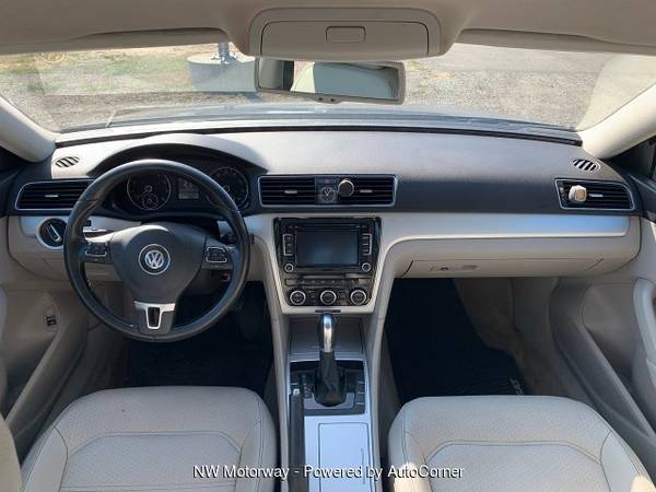 2012 Volkswagen Passat 2.5L SE AT 6-Speed Automatic for sale in Lynden, WA – photo 13