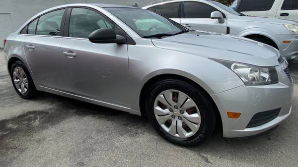 2012 CHEVY CRUZE $3900 - cars & trucks - by owner - vehicle... for sale in Lantana, FL – photo 2
