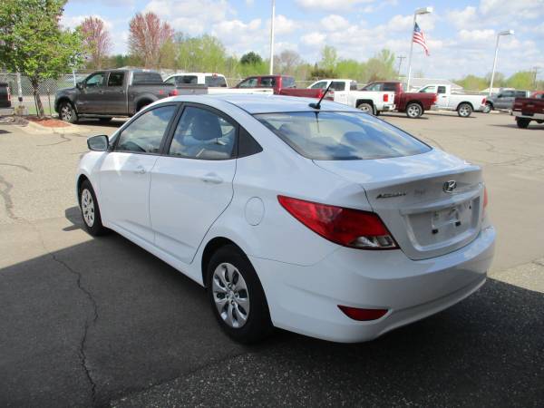 2017 HYUNDAI ACCENT - - by dealer - vehicle automotive for sale in Forest Lake, MN – photo 4